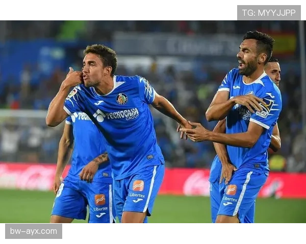 赫塔菲防守韧性引关注，数据分析揭示其战术策略