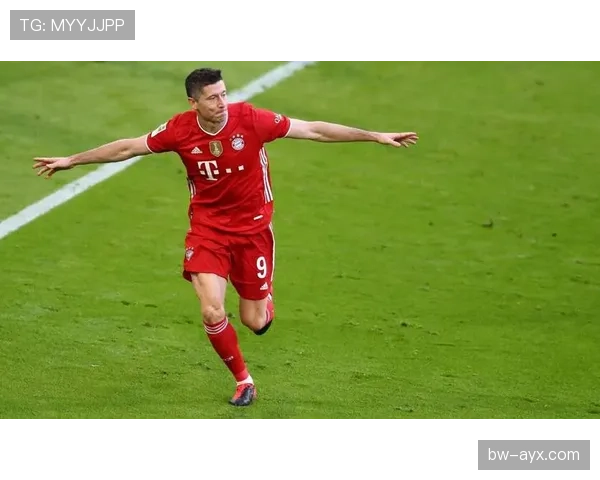 莱万多夫斯基德甲进球纪录持续提升，历史射手榜地位稳固